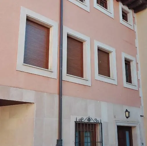 El Rasero Апартаменты Риаса